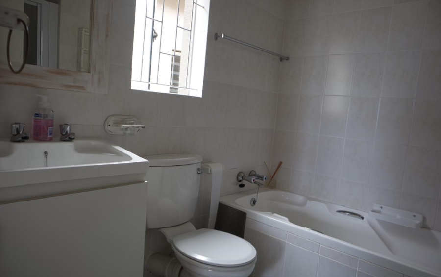 3 Bedroom Property for Sale in Brenton On Sea Western Cape